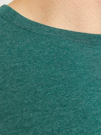 Standard Fit O-Neck T-Shirt | Jack & Jones®