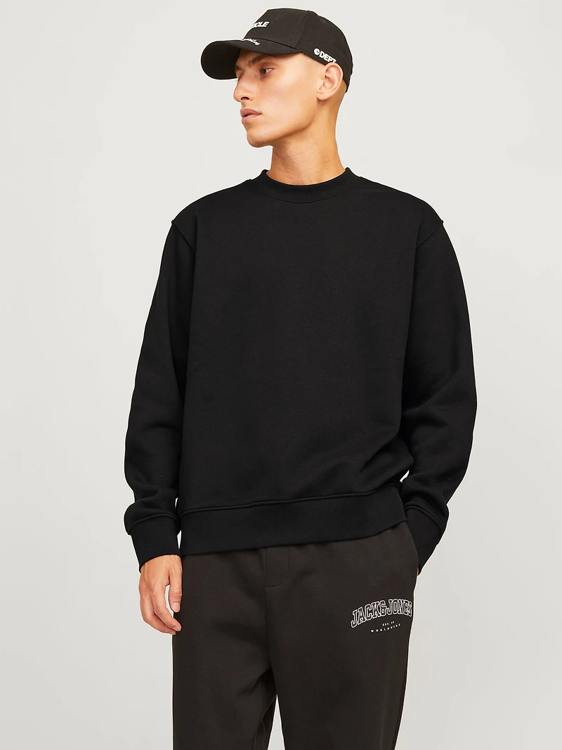 Wide Fit Urban Edge Sweatshirt | Jack & Jones