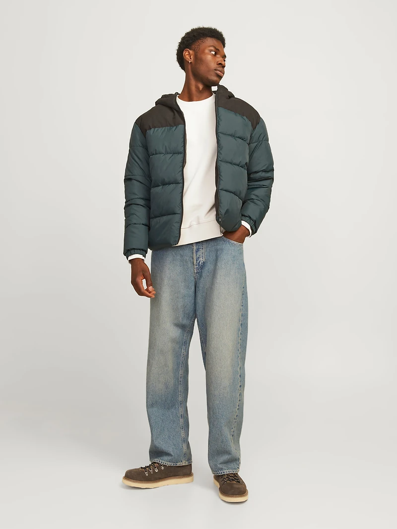 Wide Fit Urban Edge Sweatshirt | Jack & Jones