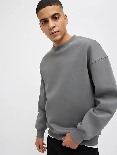 Wide Fit Urban Edge Sweatshirt | Jack & Jones