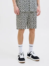 Relaxed Fit Jogger shorts | Jack & Jones®