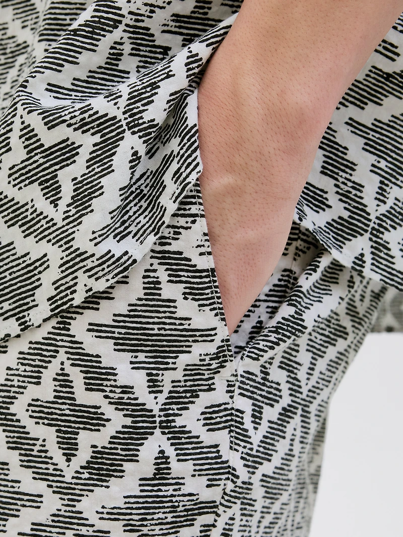 Relaxed Fit Jogger shorts | Jack & Jones®