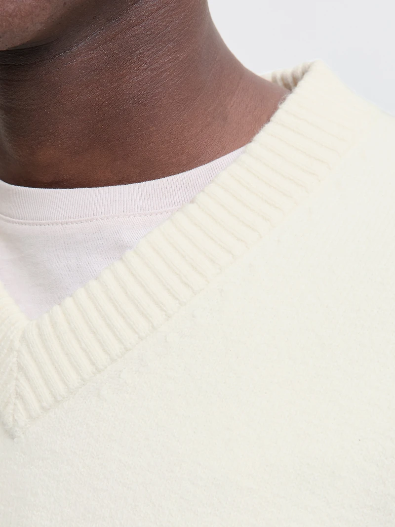 Loose Fit V-Neck Sweater | Jack & Jones