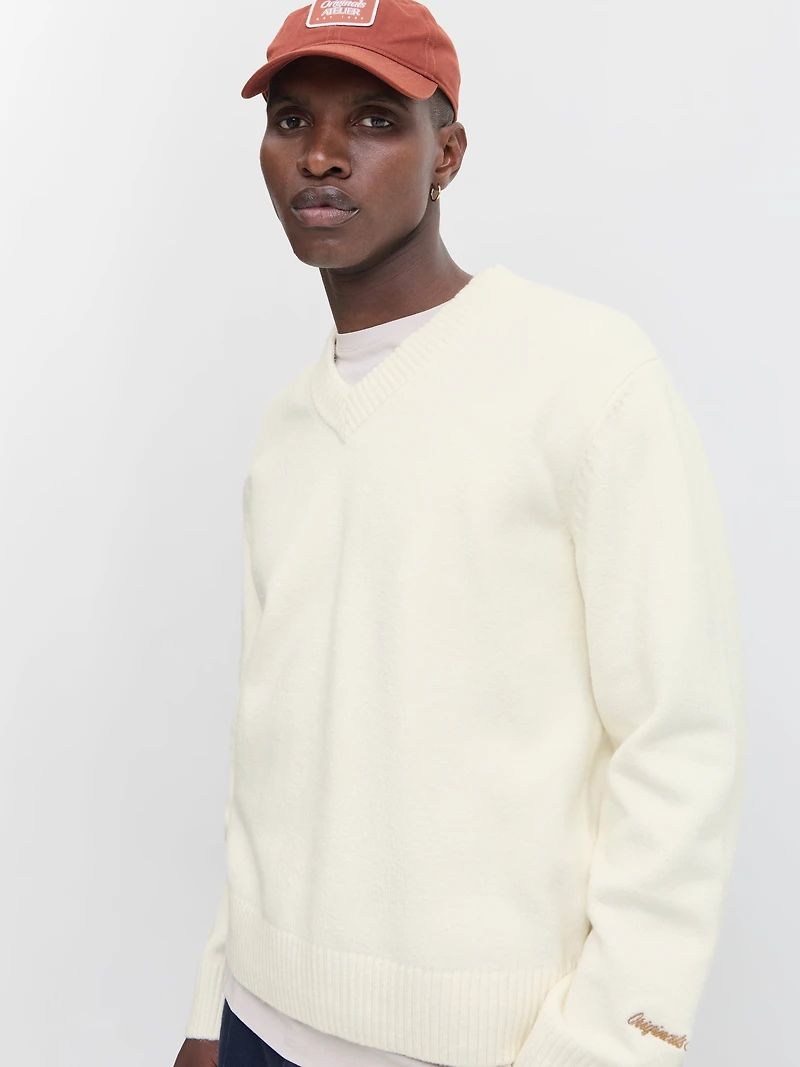 Loose Fit V-Neck Sweater | Jack & Jones®