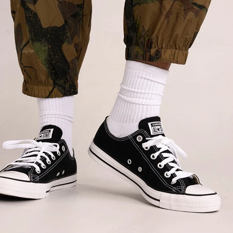 Converse Chuck Taylor All Star Low-Top Sneaker