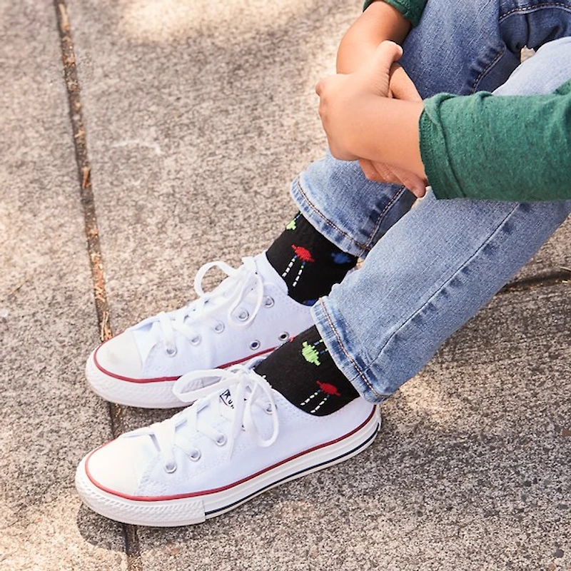 Converse Chuck Taylor All Star Low-Top Sneaker - Toddler / Little Kid Optic White