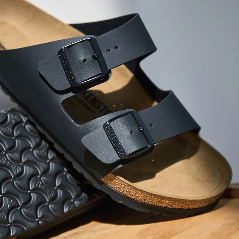 Mens Birkenstock Arizona Slide Sandal - Black