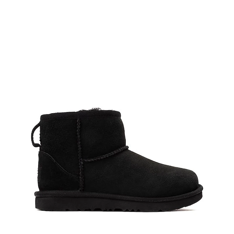 UGG® Classic Mini II Boot - Little Kid / Big Black