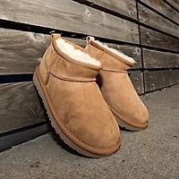 UGG® Classic Ultra Mini Boot