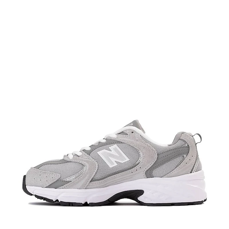 Chaussure athlétique New Balance 530 - Grise