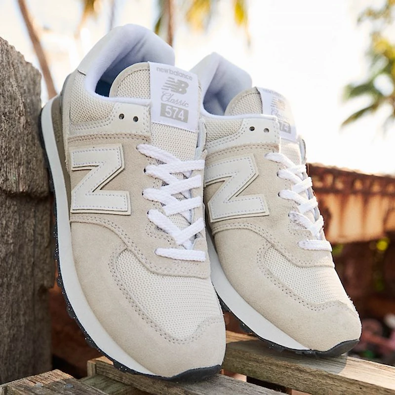 Chaussure athlétique New Balance 574 pour femmes - Nuage