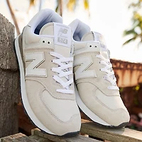 Chaussure athlétique New Balance 574 pour femmes - Nuage