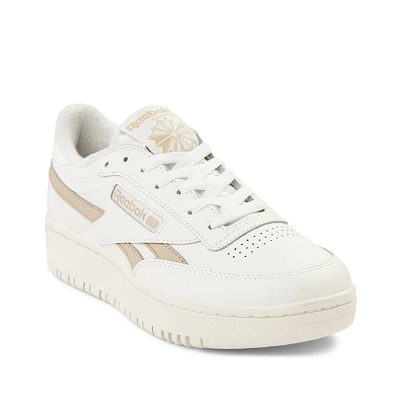 Chaussure athlétique Reebok Club C Double Revenge pour femmes - Craie / Beige avoine