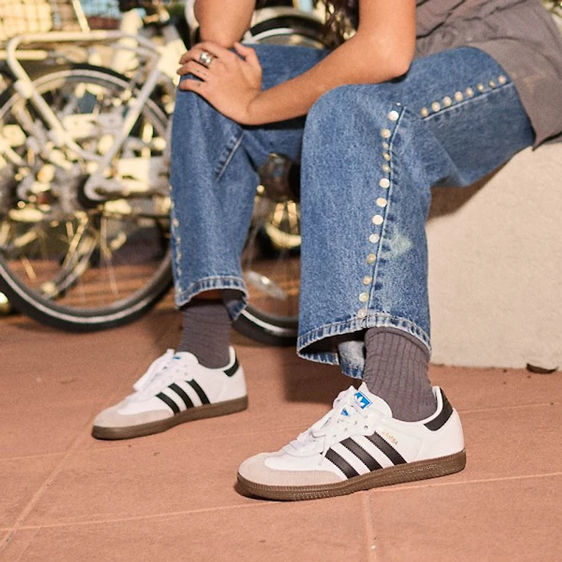 adidas Samba OG Athletic Shoe - Cloud White / Core Black Gum