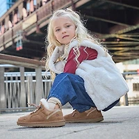 Botte UGG® Lowmel - Enfants / Junior Châtaigne