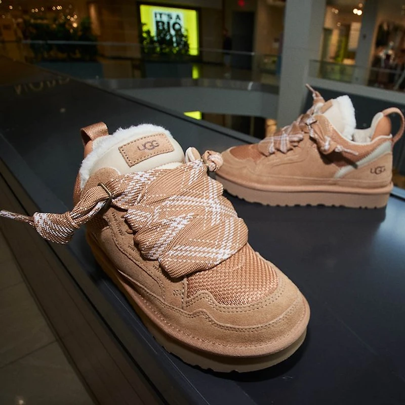 Botte UGG® Lowmel pour femmes - Châtaigne