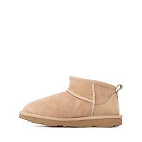 UGG® Classic Ultra Mini Boot - Little Kid / Big Sand