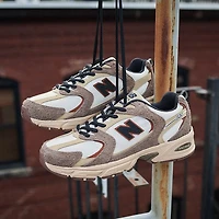 New Balance 530 Athletic Shoe - Dark Mushroom / Incense Linen