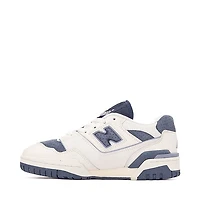 Chaussure athlétique New Balance 550 pour femmes - Blanc cassé / Bleu indigo