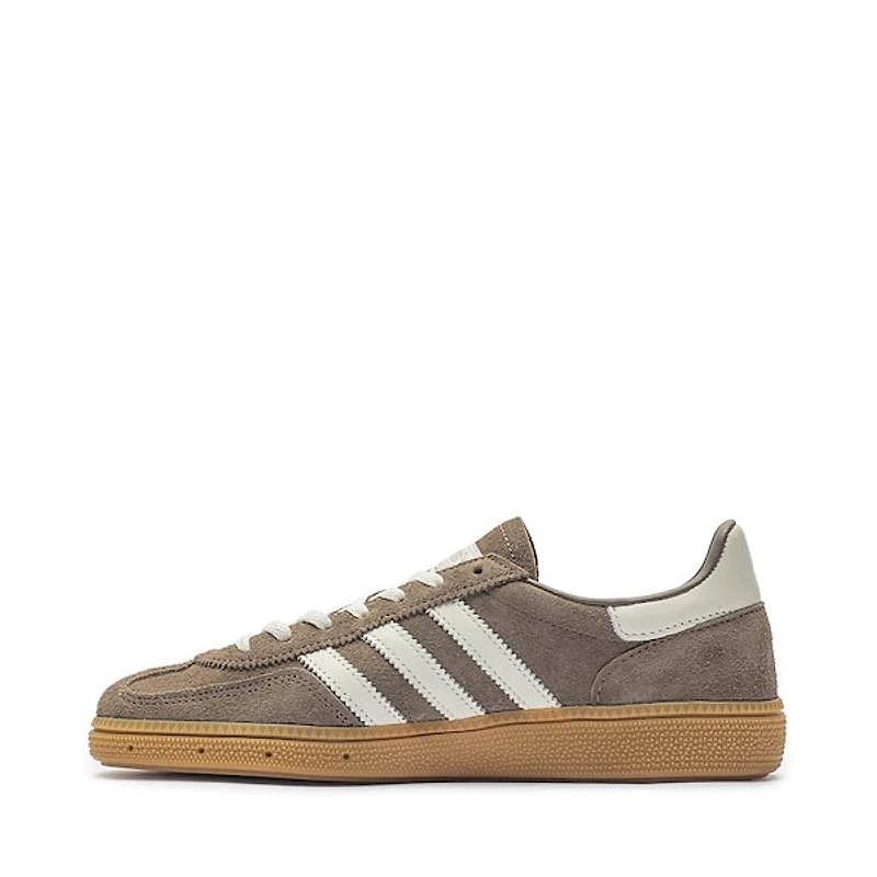 Chaussure athlétique adidas Spezial pour femmes - Brune / Blanc cassé