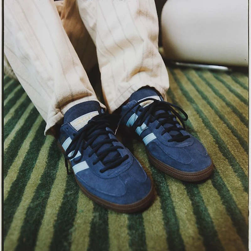 adidas Handball Spezial Athletic Shoe - Collegiate Navy / Clear Sky Gum