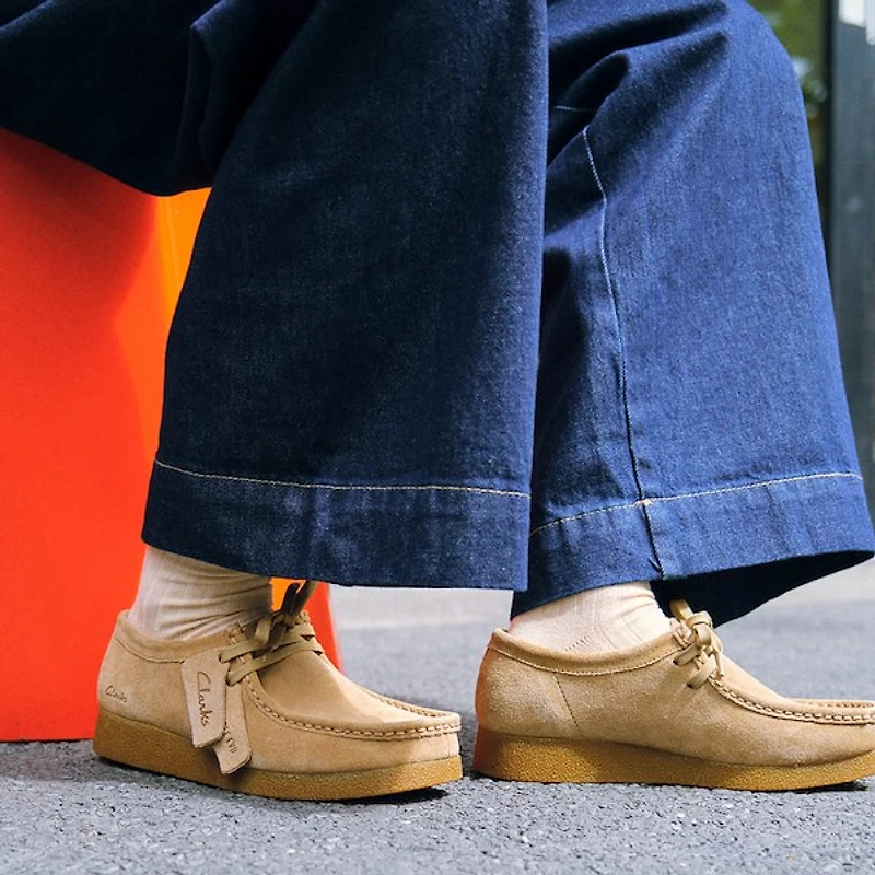 Womens Clarks Wallabee EVO LO Casual Shoe - Dark Sand