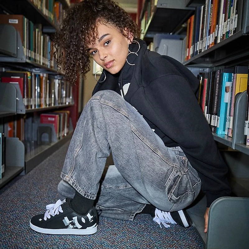 Womens DC Court Graffik 3D Skate Shoe - Black / White Grey