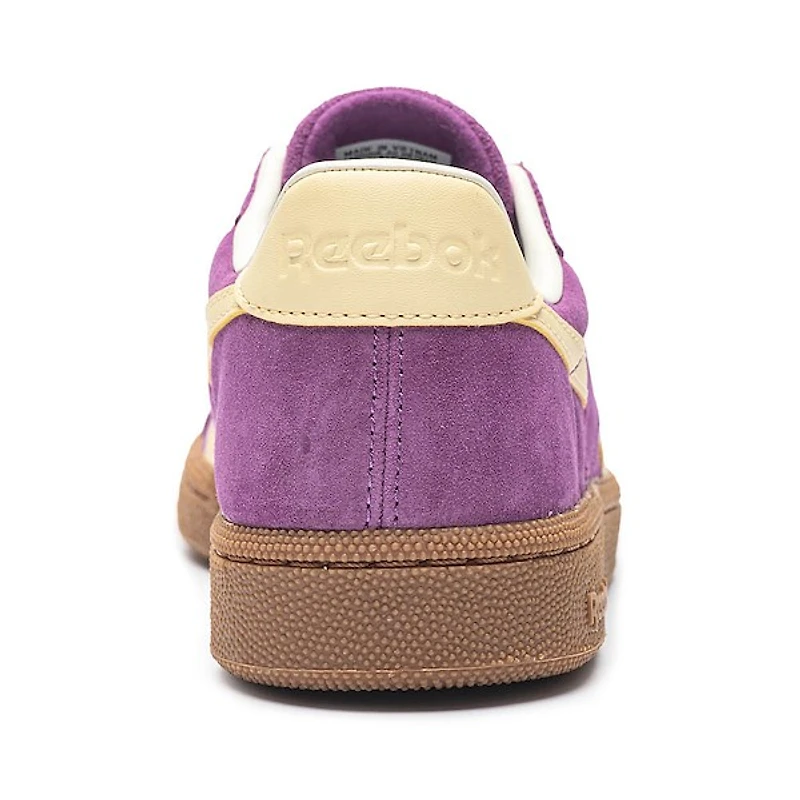 Chaussure athlétique Reebok Club C Grounds UK pour femmes - Mauve / Jaune pâle Gomme