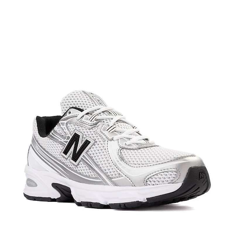 Chaussure athlétique New Balance 740 - Blanche / Noire Argent