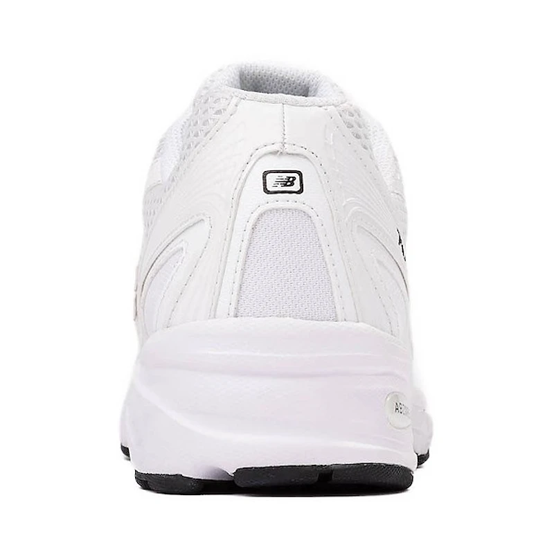 Chaussure athlétique New Balance 740 - Blanche