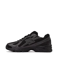 New Balance 740 Athletic Shoe - Black /