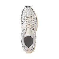 New Balance 530 Athletic Shoe