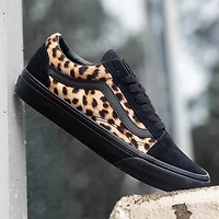 Vans Old Skool Skate Shoe - Black / Leopard