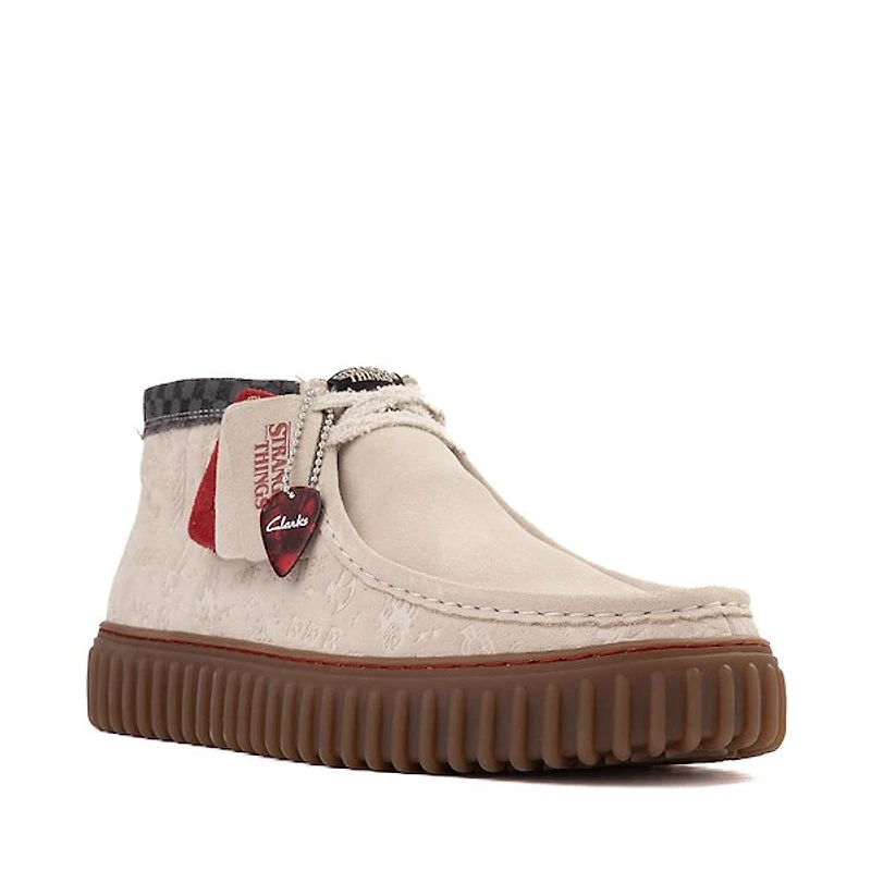 Botte Chukka Torhill Hi Clarks x Stranger Things Pour Hommes - Blanc Cassé