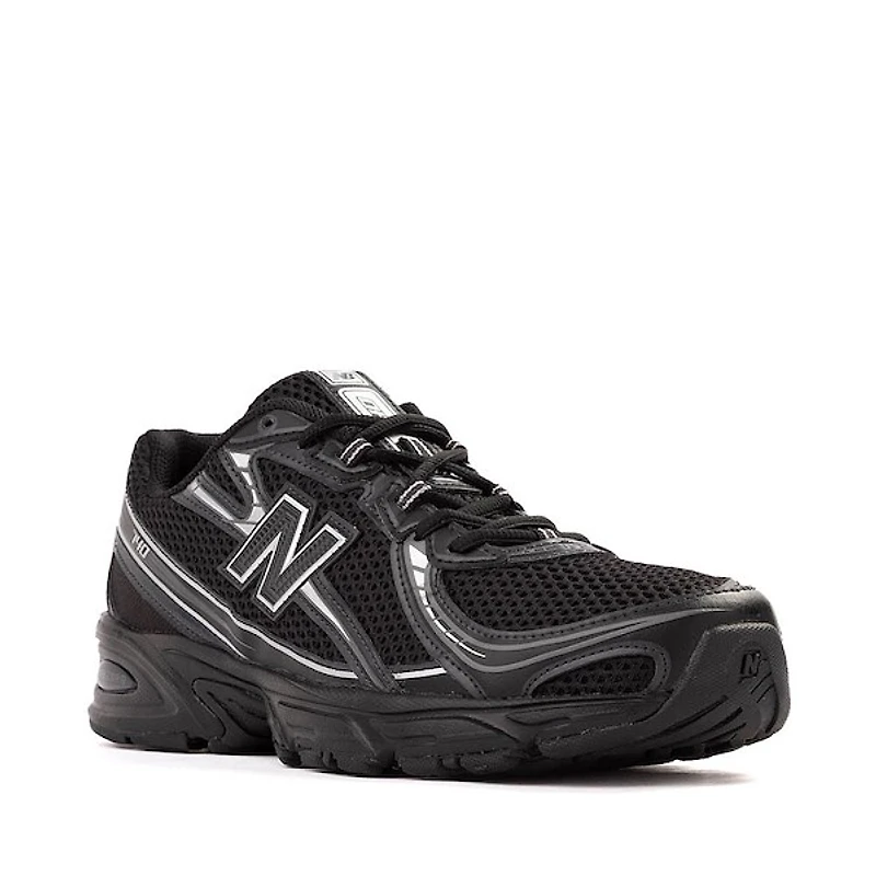 Chaussure athlétique New Balance 740 - Noire / Argent Métallisé
