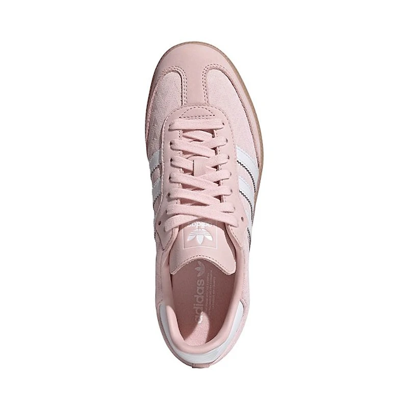 Chaussure athlétique adidas Samba OG pour femmes  Rose sable / Blanc Cloud Or métallisé