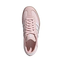 Chaussure athlétique adidas Samba OG pour femmes  Rose sable / Blanc Cloud Or métallisé