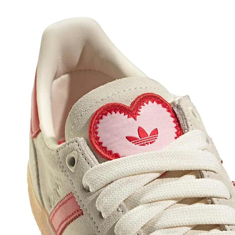 Chaussure athlétique adidas Spezial pour femmes - Blanc crème / Écarlate Rose sable