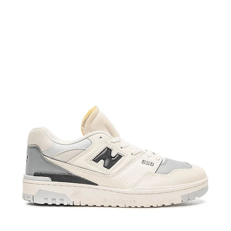 New Balance 550 Athletic Shoe - Sea Salt / Granite