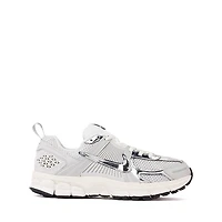 Nike Vomero 5 Athletic Shoe - Big Kid Photon Dust / Chrome Gridiron Sail