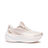 Womens PUMA Maxima Pro Sneaker - Jasmine Flower / Rose Latte Silver