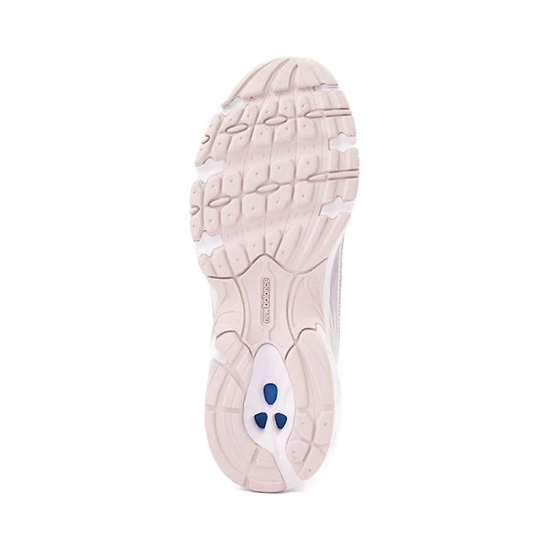 New Balance 740 Athletic Shoe - White / Pink Metallic