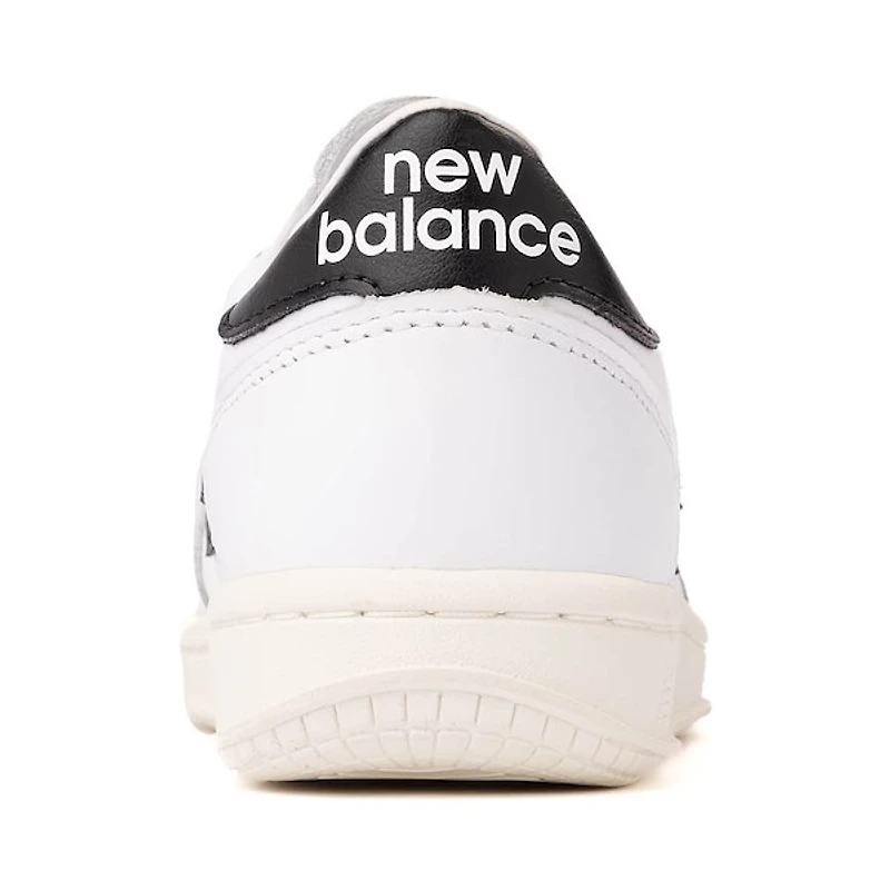 New Balance T500 Athletic Shoe