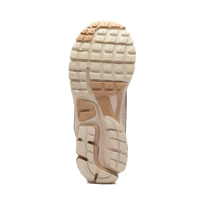 Chaussure athlétique Nike Zoom Vomero 5 pour femmes - Brun Orewood clair / Or métallisé Chanvre