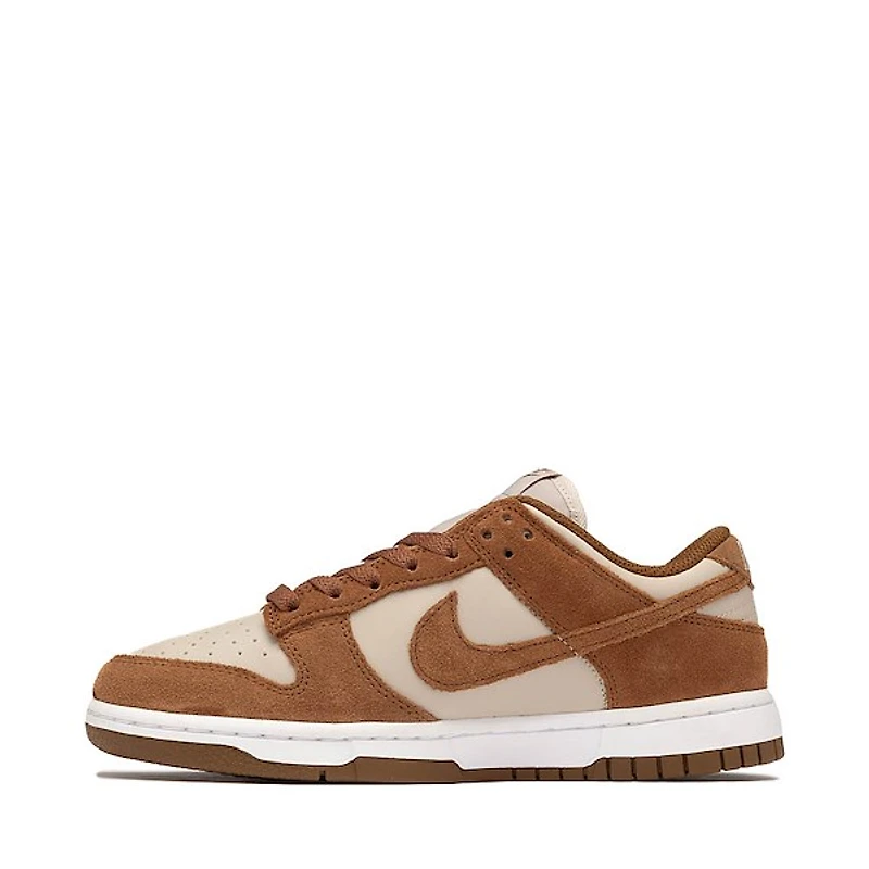 Womens Nike Dunk Low Suede Athletic Shoe - Light British Tan / Cream II