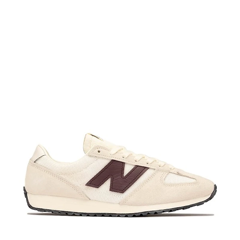 New Balance 471 Athletic Shoe - Linen / Sea Salt