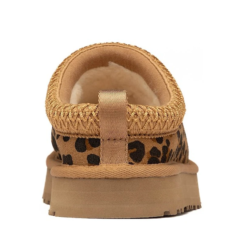 UGG® Tazz Spotted Clog - Little Kid / Big Tan
