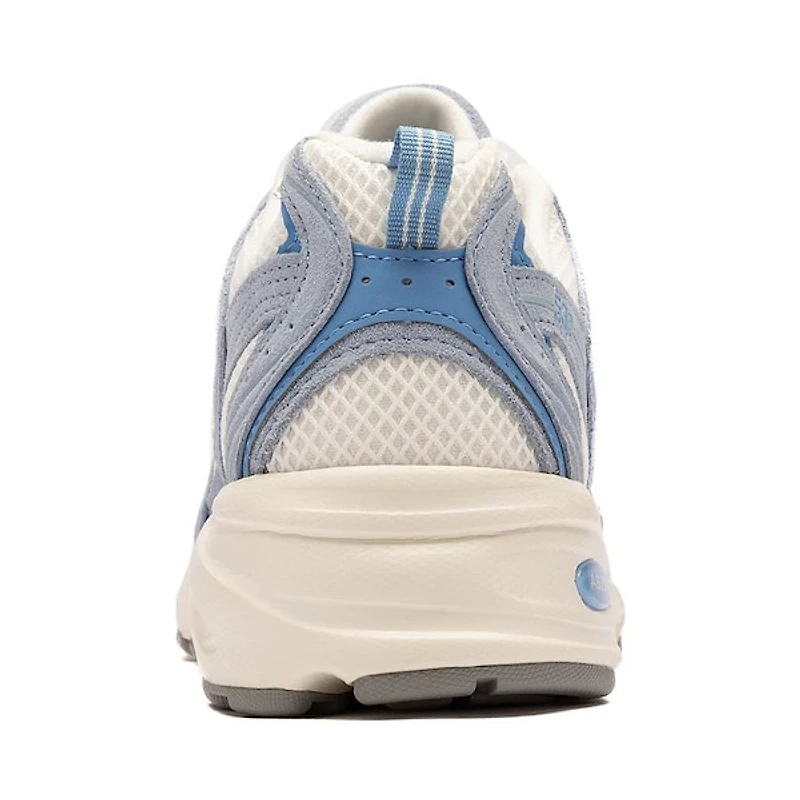 Chaussure athlétique New Balance 530 - Bleu pâle / Beige