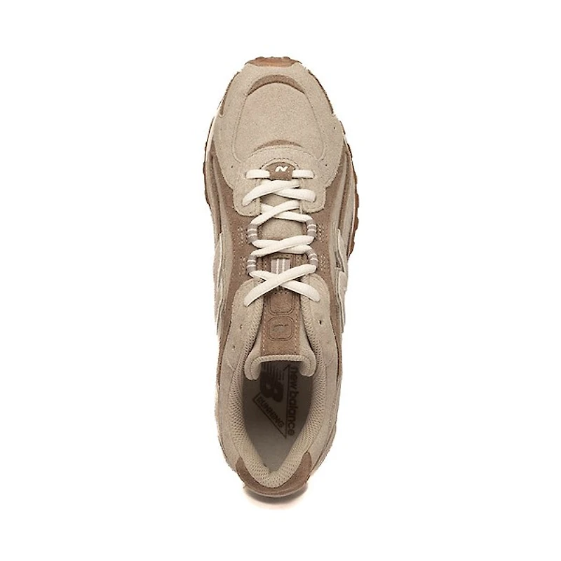 New Balance 204L Athletic Shoe - Arid Stone / Thunder Brown
