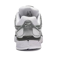 Chaussure athlétique Nike P-6000 pour femmes - Blanc / Vert Mica Camo